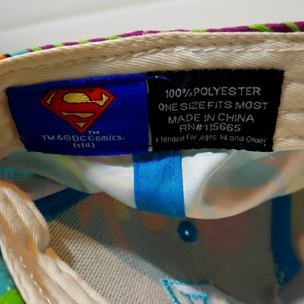 DC Comics Superman 90s Style Splash Style Colorful Snapback‎ - Picture 6 of 6